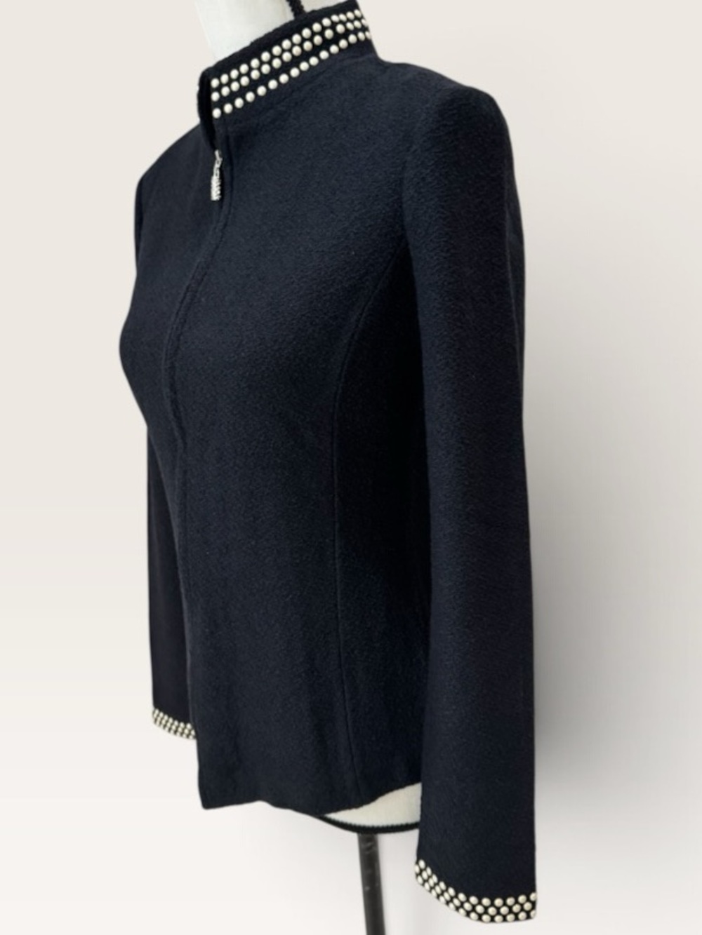 St John Collection Sweater Jacket Black Embellished Sz 2 - Picture 7 of 12